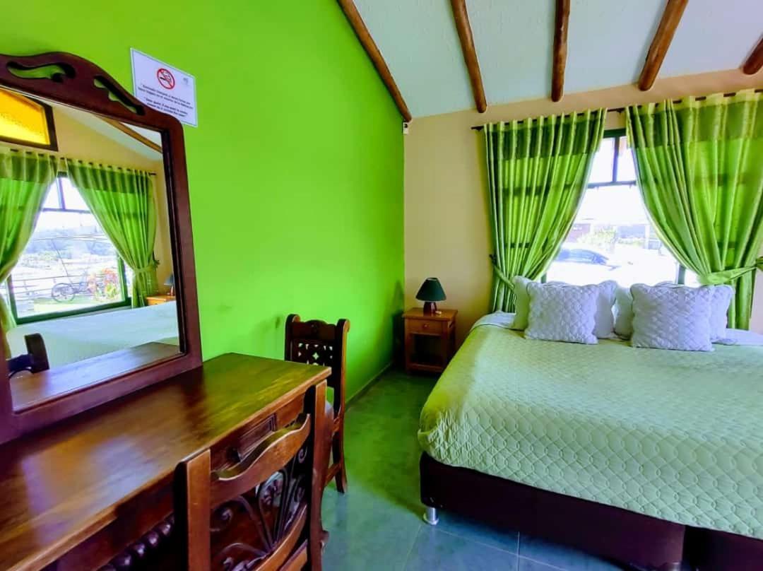 Hotel Cabanas San Cayetano Paipa Eksteriør bilde