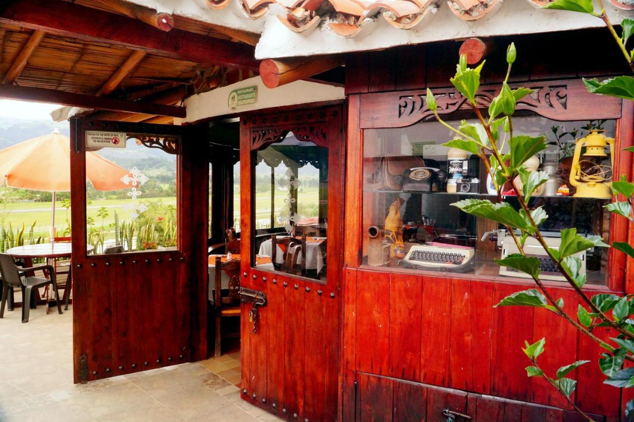 Hotel Cabanas San Cayetano Paipa Eksteriør bilde