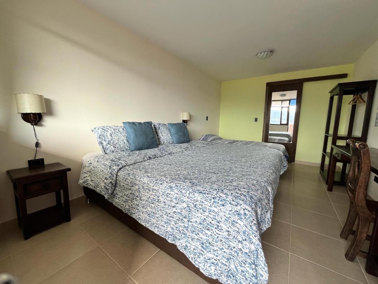 Hotel Cabanas San Cayetano Paipa Eksteriør bilde