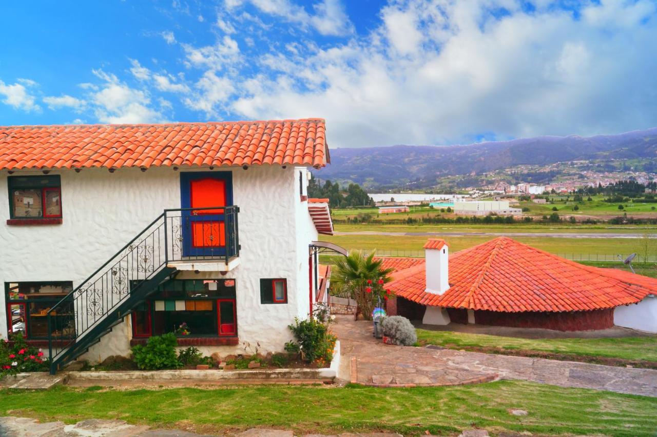Hotel Cabanas San Cayetano Paipa Eksteriør bilde