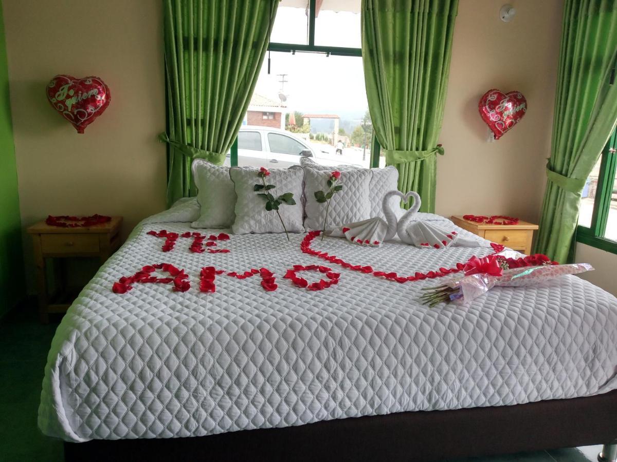Hotel Cabanas San Cayetano Paipa Eksteriør bilde