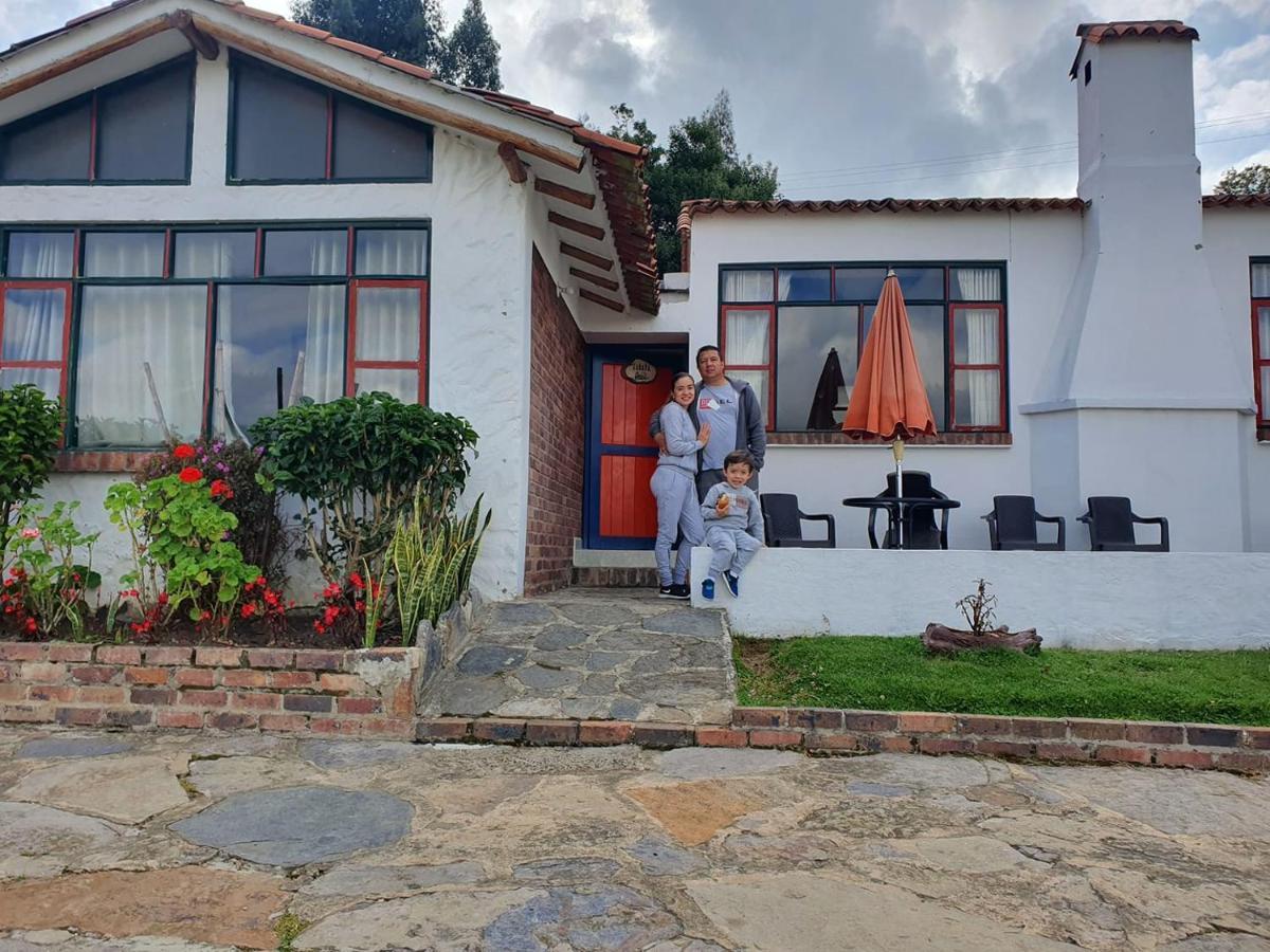 Hotel Cabanas San Cayetano Paipa Eksteriør bilde
